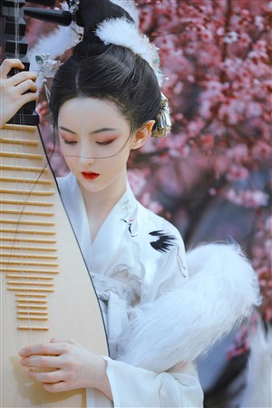 丨欧美XXXX精品HD丨日韩