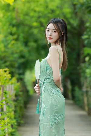 亚洲国产中文字幕在线观看