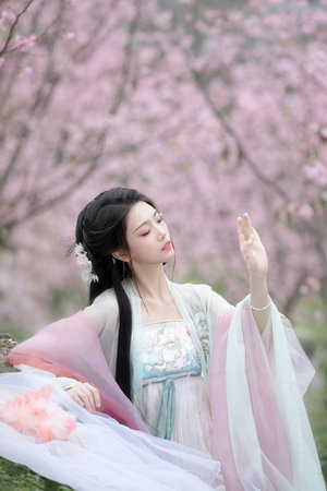 小14萝洗澡视频